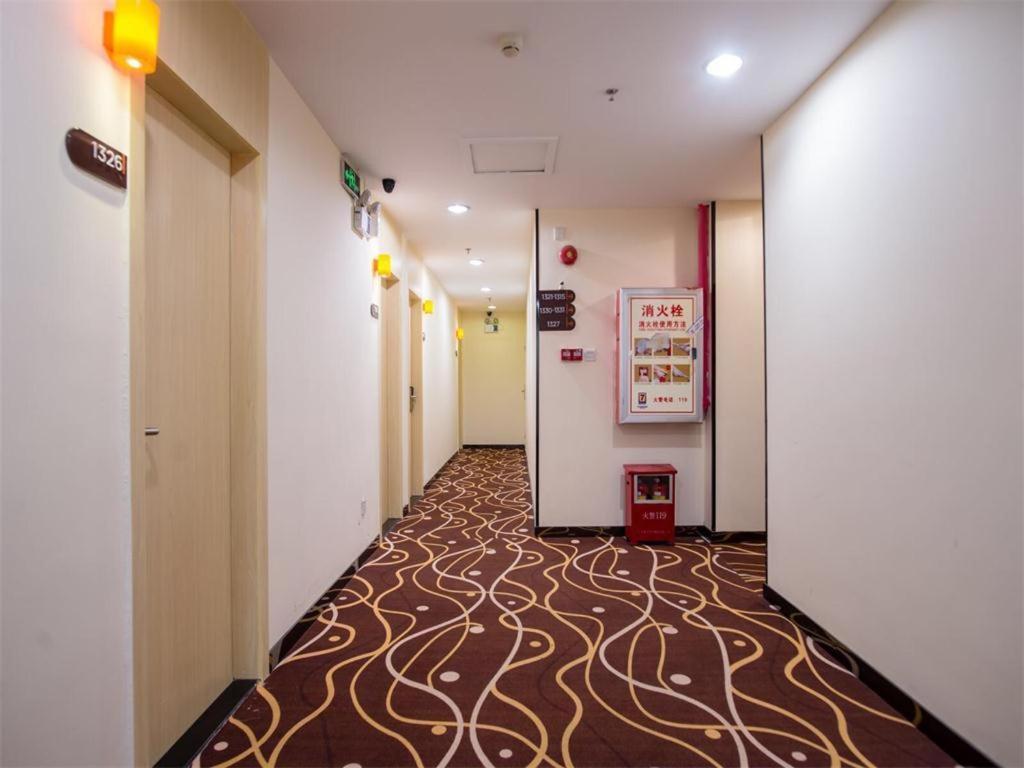 Hotel 7 Days Premium Jiangmen Diwang Plaza Branch Exterior foto